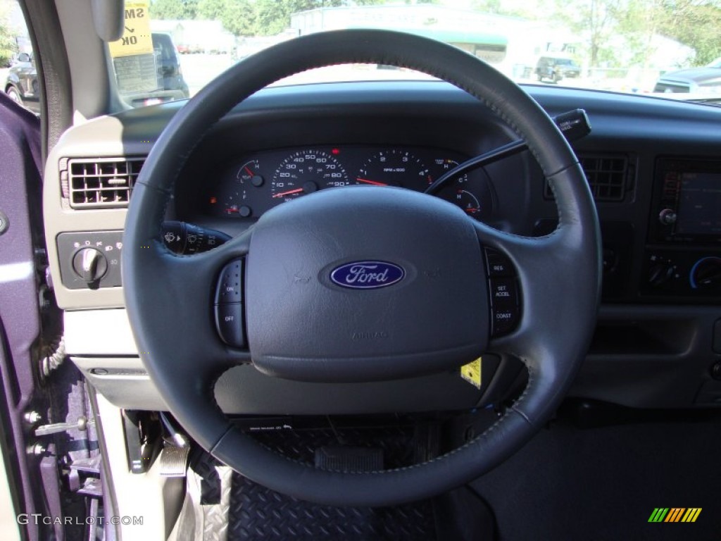 2004 F250 Super Duty Lariat Crew Cab 4x4 - Medium Wedgewood Blue Metallic / Medium Flint photo #13