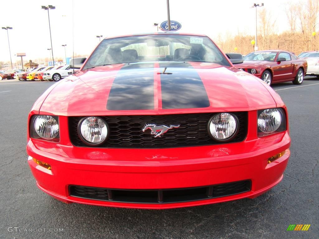 2009 Mustang GT Premium Coupe - Torch Red / Dark Charcoal photo #7