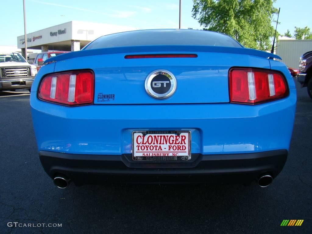 2010 Mustang GT Coupe - Grabber Blue / Charcoal Black photo #4