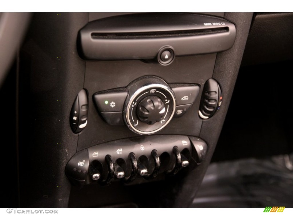 2011 Cooper Convertible - British Racing Green II / Gravity Polar Beige Leather photo #11