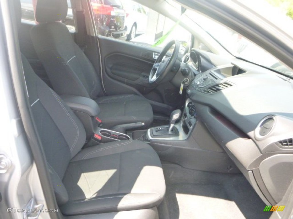 2014 Fiesta SE Hatchback - Ingot Silver / Charcoal Black photo #8
