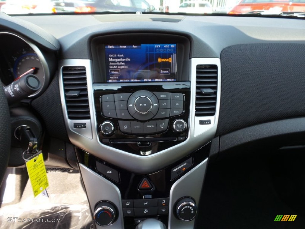 2016 Cruze Limited LT - Silver Ice Metallic / Jet Black photo #19