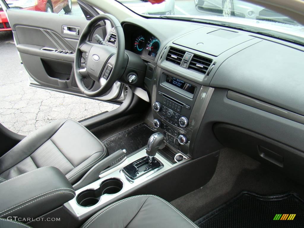2010 Fusion Sport - Brilliant Silver Metallic / Charcoal Black/Sport Black photo #13