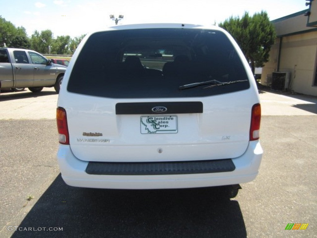 2003 Windstar LX - Vibrant White / Medium Parchment photo #12