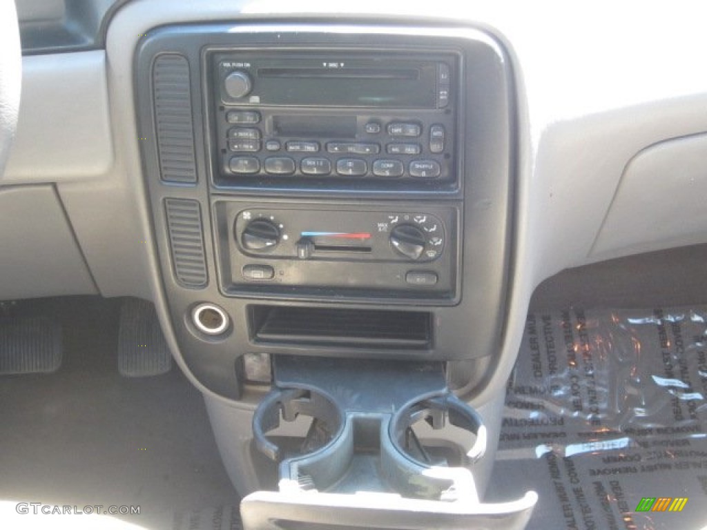 2003 Windstar LX - Vibrant White / Medium Parchment photo #20