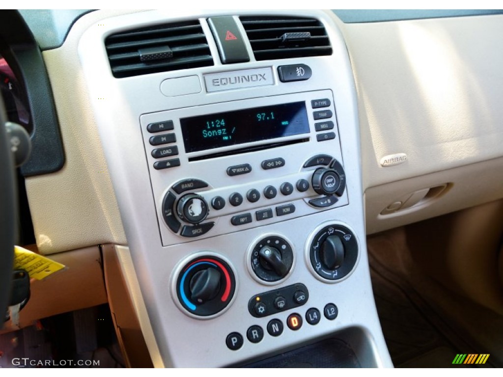2005 Equinox LT AWD - Meander Green Metallic / Light Cashmere photo #12
