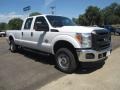 Oxford White - F350 Super Duty XL Crew Cab 4x4 Photo No. 2