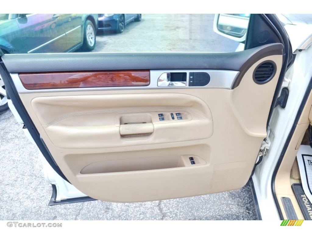 2004 Volkswagen Touareg V6 Pure Beige Door Panel Photo #105804669