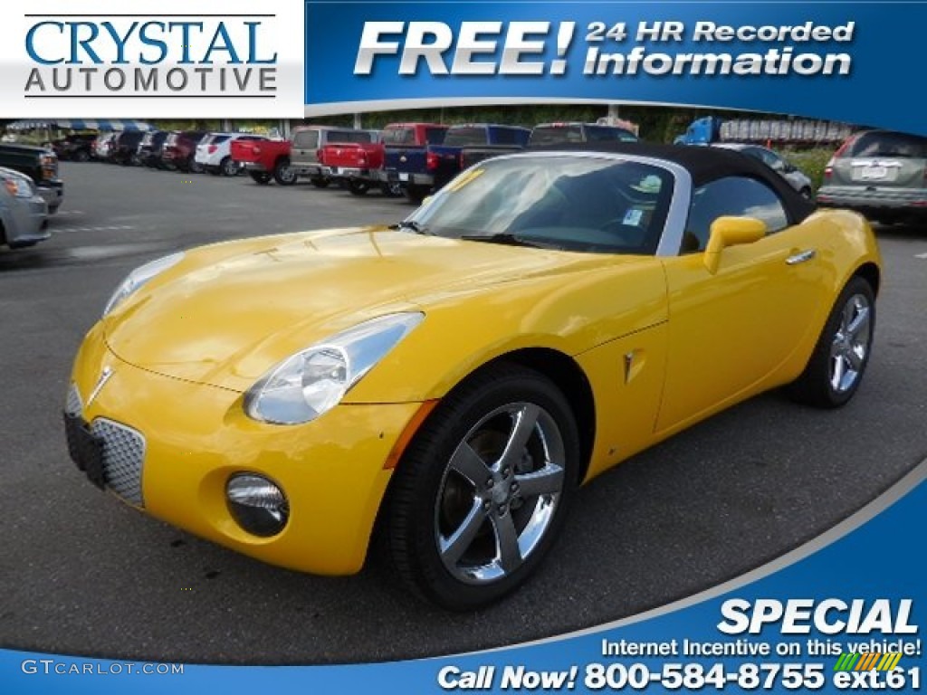 2007 Solstice Roadster - Mean Yellow / Ebony photo #1