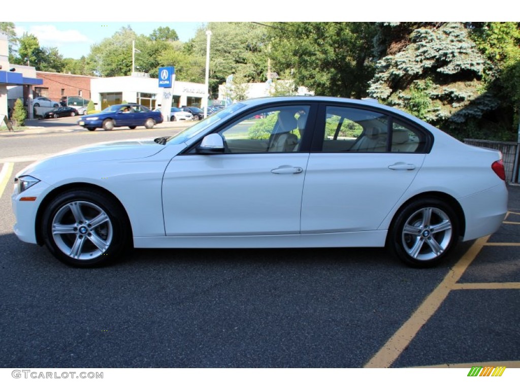 2015 3 Series 328i xDrive Sedan - Alpine White / Venetian Beige photo #5