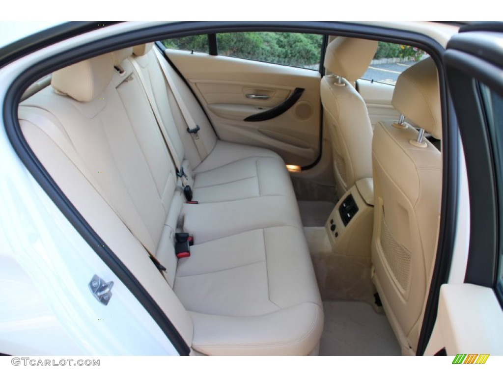 2015 3 Series 328i xDrive Sedan - Alpine White / Venetian Beige photo #25