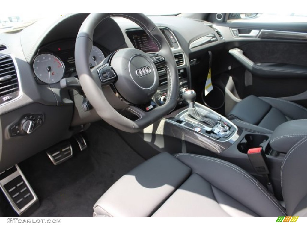 Black Interior 2016 Audi SQ5 Premium Plus 3.0 TFSI quattro Photo #105811254