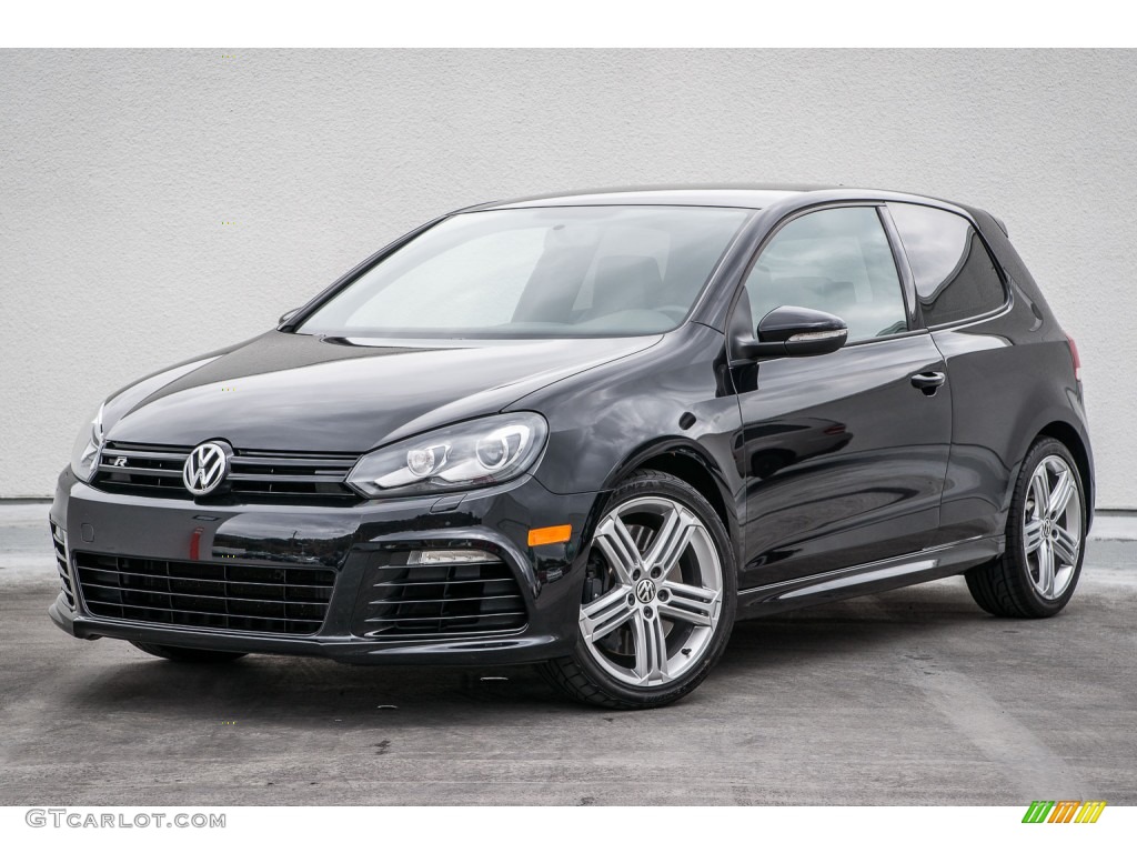 2012 Volkswagen Golf R 2 Door 4Motion Exterior Photos