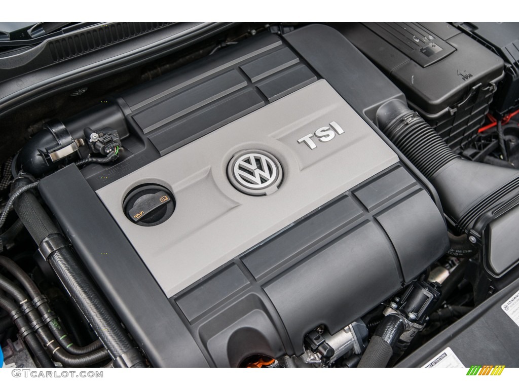 2012 Volkswagen Golf R 2 Door 4Motion Engine Photos