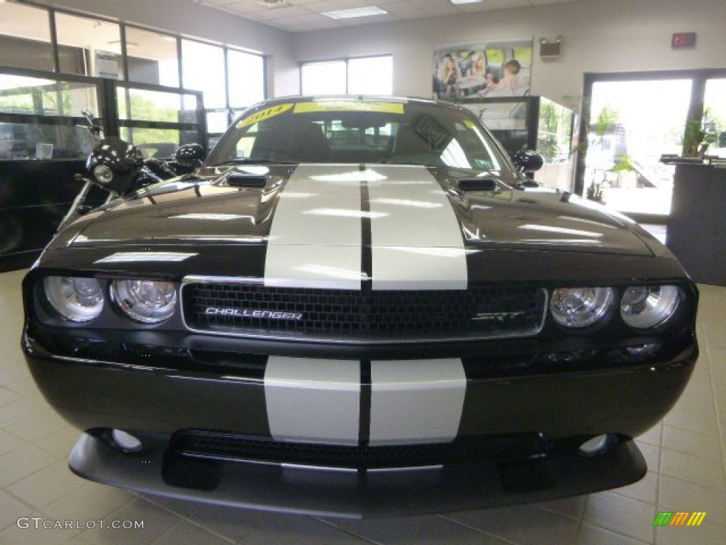 2014 Challenger SRT8 392 - Phantom Black Tri-Coat Pearl / Dark Slate Gray photo #6