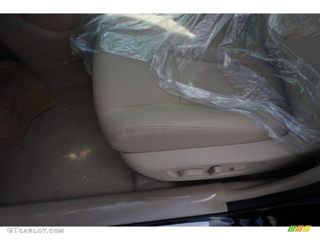 2015 Rogue SL - Super Black / Almond photo #9