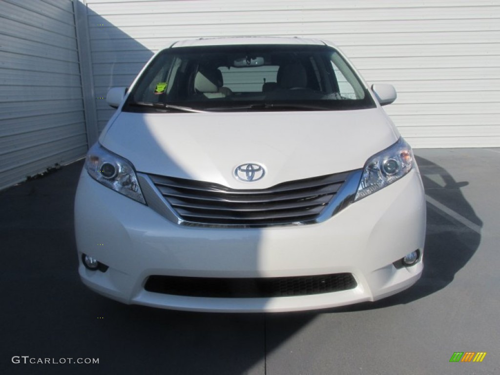 2015 Sienna XLE - Blizzard White Pearl / Bisque photo #8