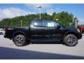 Magnetic Black - Titan PRO-4X Crew Cab 4x4 Photo No. 6