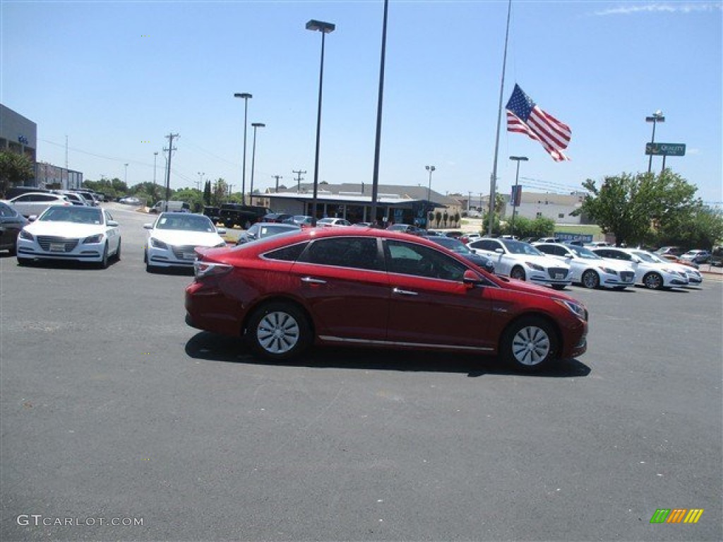 2016 Sonata Hybrid SE - Venetian Red Pearl / Beige photo #11