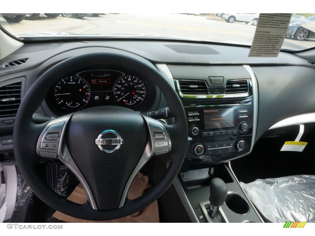 2015 Altima 2.5 S - Brilliant Silver / Charcoal photo #10