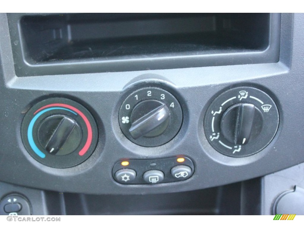 2003 VUE V6 - Silver / Gray photo #33