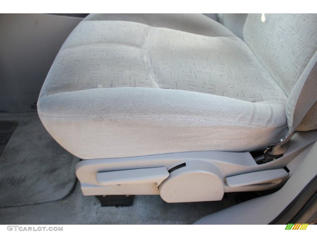2003 VUE V6 - Silver / Gray photo #45