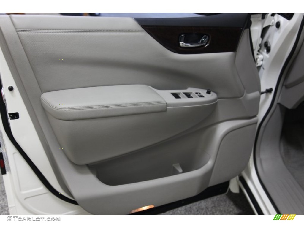 2012 Quest 3.5 SL - Pearl White / Beige photo #6