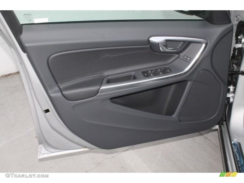 2016 Volvo S60 T5 Drive-E Off-Black Door Panel Photo #105830761