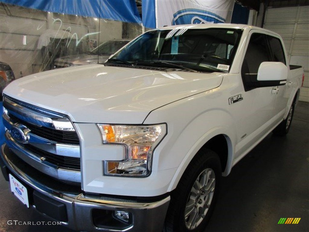 2015 F150 Lariat SuperCrew - Oxford White / Medium Earth Gray photo #3