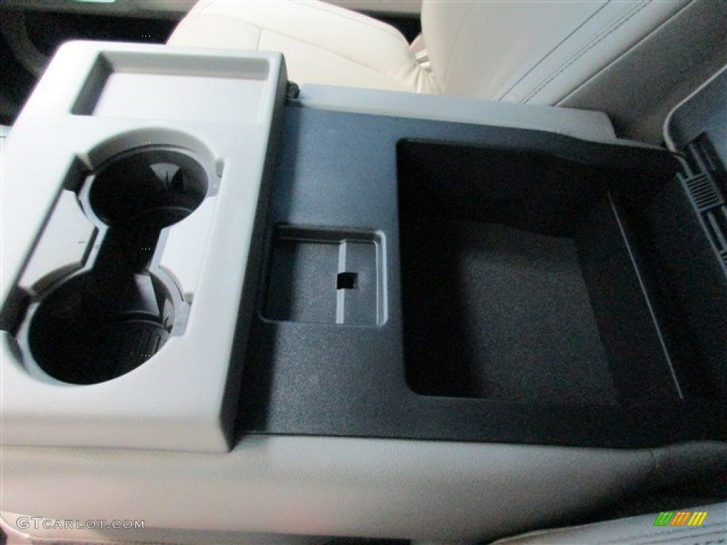 2015 F150 Lariat SuperCrew - Oxford White / Medium Earth Gray photo #21