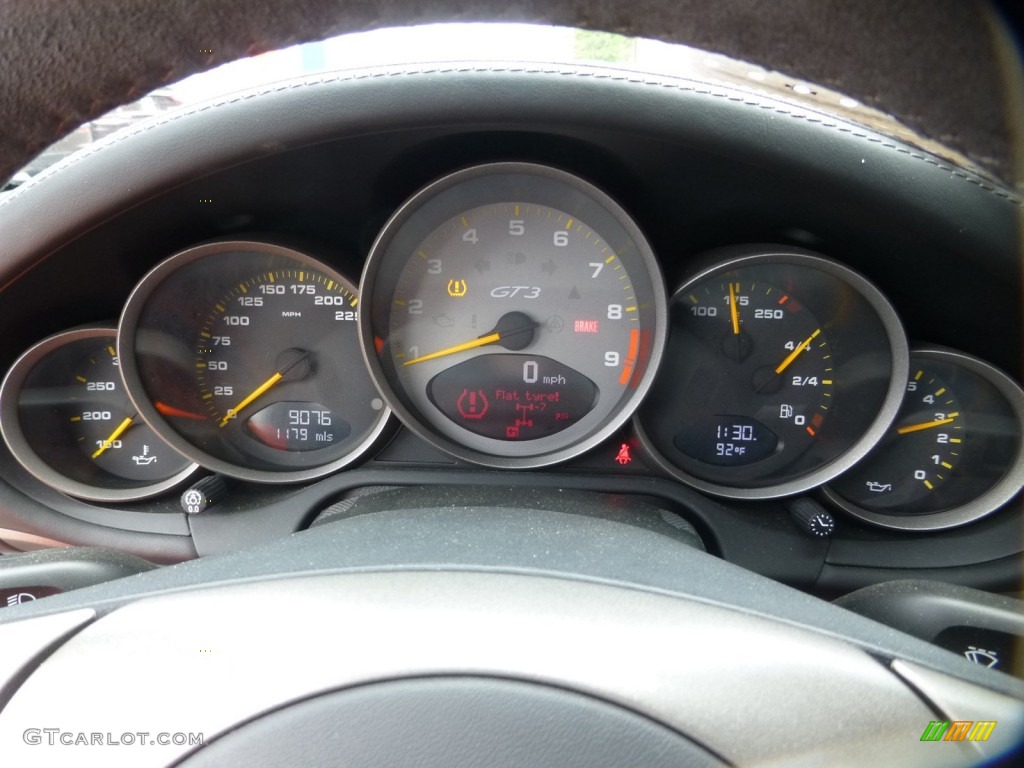 2007 Porsche 911 GT3 Gauges Photos