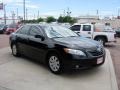 Black - Camry XLE Photo No. 7