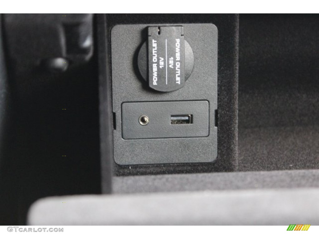 2016 Porsche 911 Carrera GTS Coupe Controls Photo #105837208