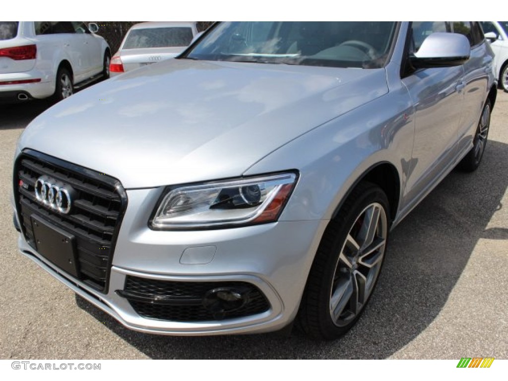 Florett Silver Metallic 2016 Audi SQ5 Premium Plus 3.0 TFSI quattro Exterior Photo #105840877