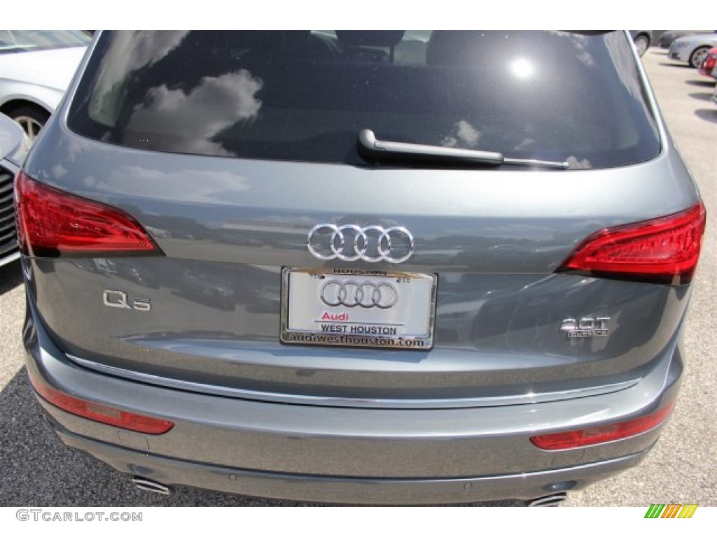 2016 Q5 2.0 TFSI Premium quattro - Monsoon Gray Metallic / Black photo #7