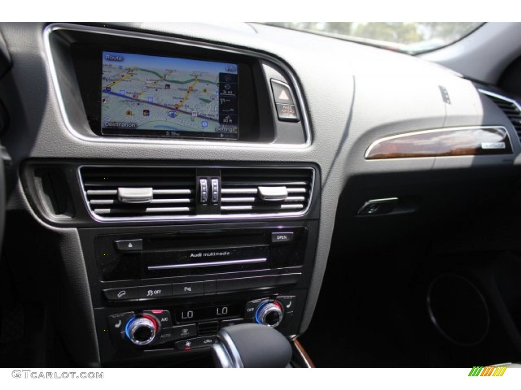 2016 Q5 2.0 TFSI Premium quattro - Monsoon Gray Metallic / Black photo #17