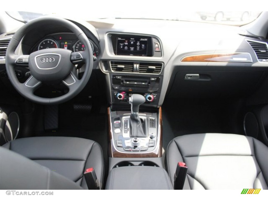 2016 Q5 2.0 TFSI Premium quattro - Monsoon Gray Metallic / Black photo #37