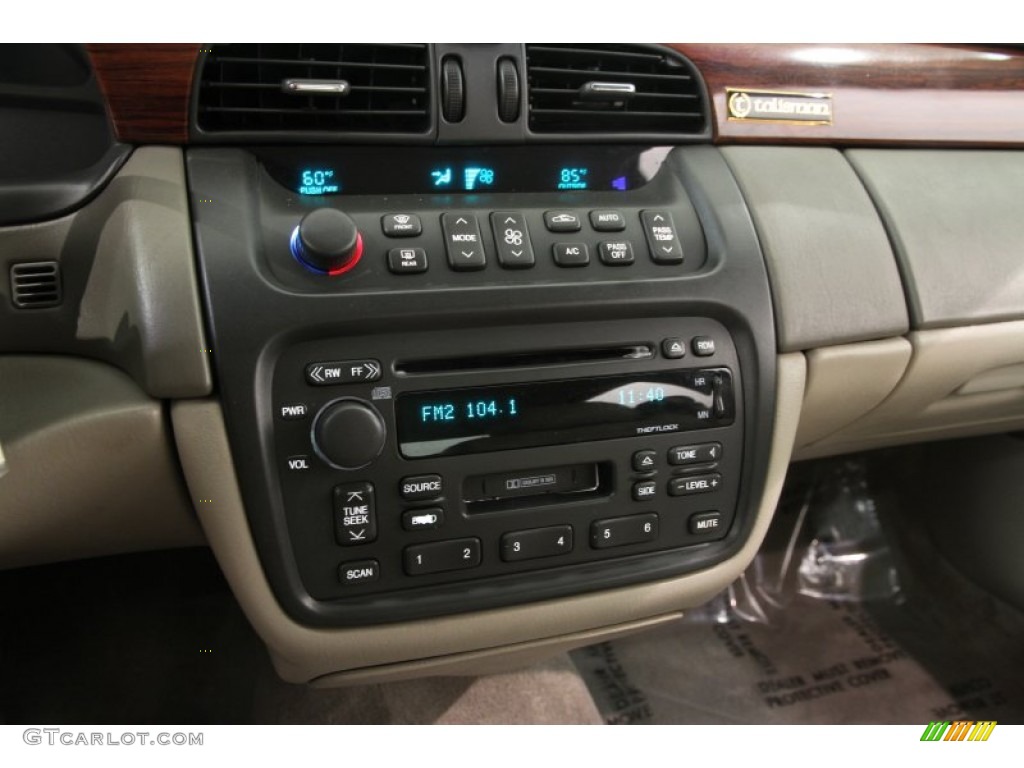 2001 DeVille Sedan - Cashmere / Neutral Shale photo #8