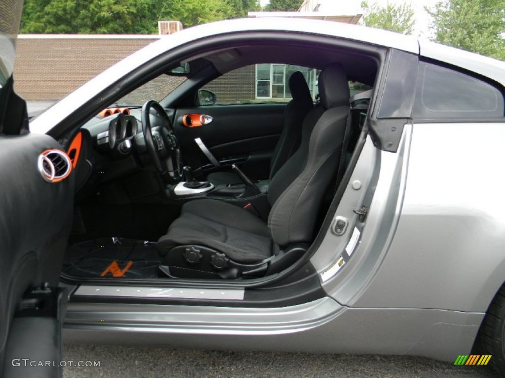 2006 350Z Enthusiast Coupe - Silverstone Metallic / Carbon Black photo #16