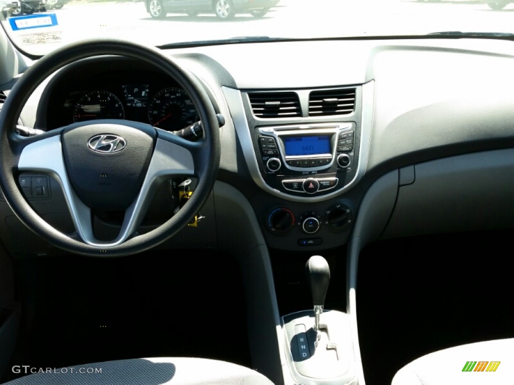 2013 Accent GLS 4 Door - Marathon Blue / Gray photo #12