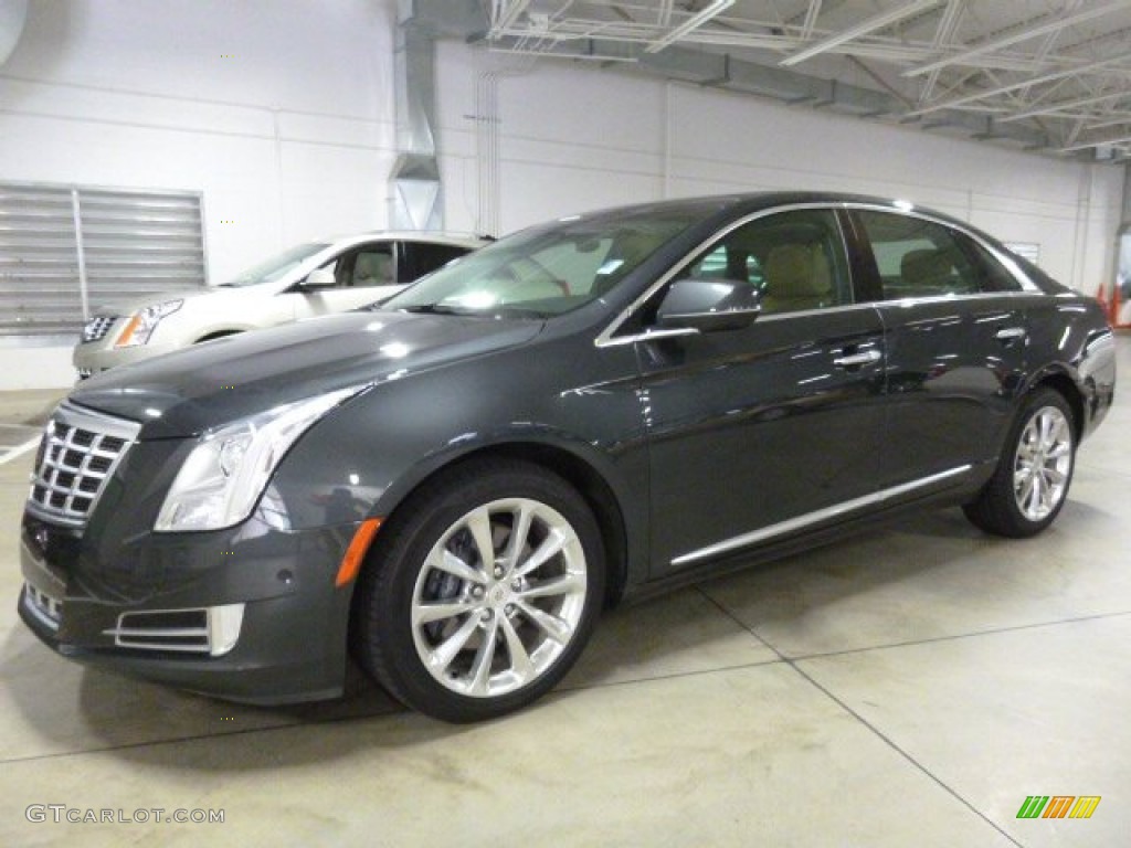 2014 Cadillac XTS Premium FWD Exterior Photos