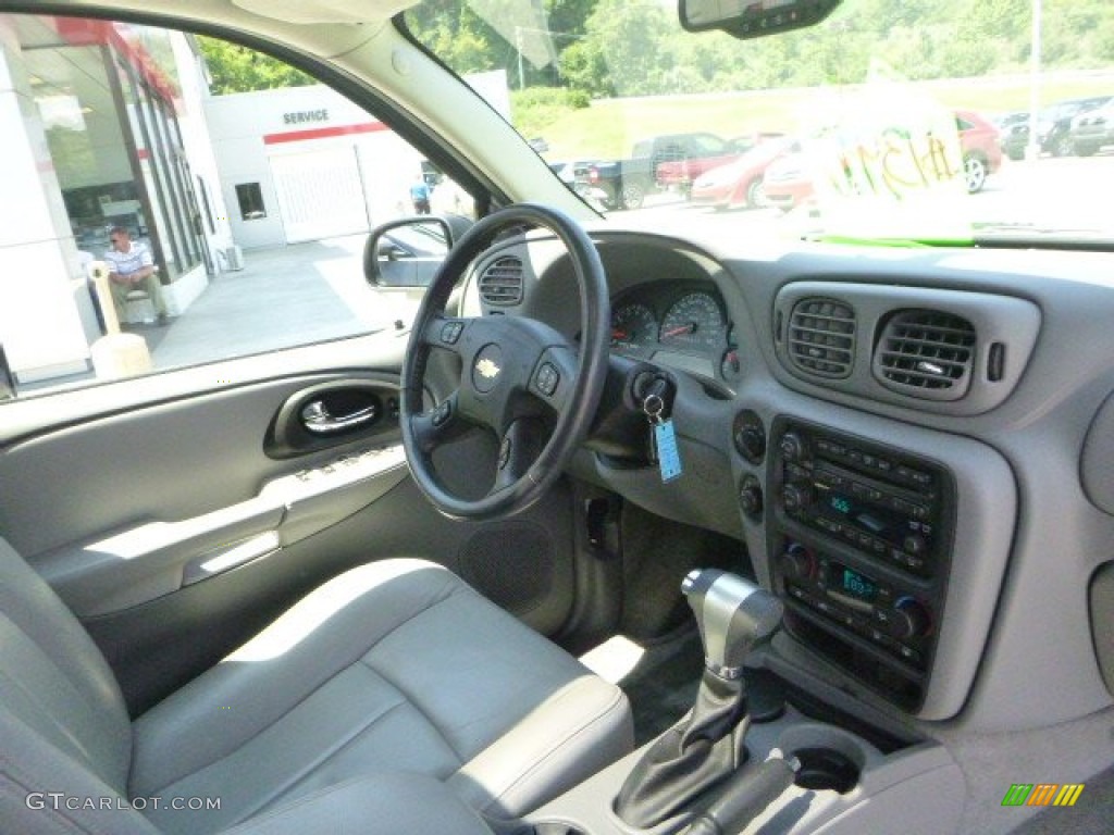 2007 TrailBlazer LT 4x4 - Summit White / Light Gray photo #12