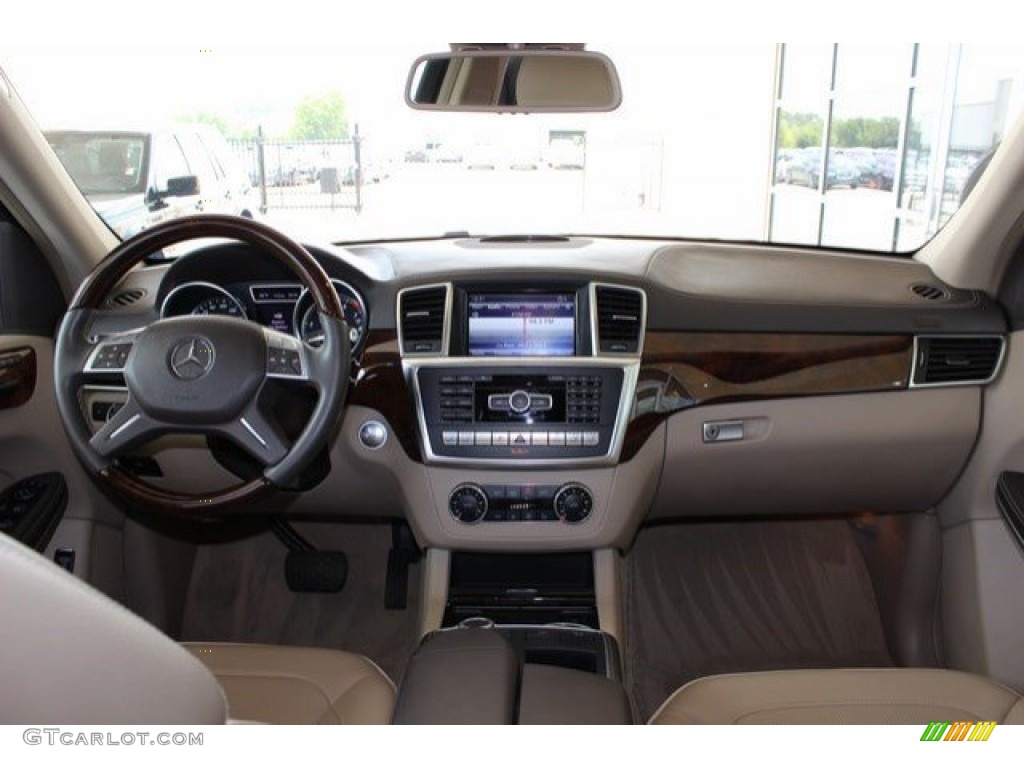 2013 GL 450 4Matic - Steel Grey Metallic / Almond Beige photo #18