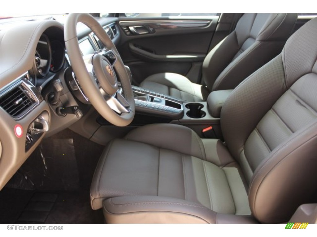 Agate Grey Interior 2016 Porsche Macan Turbo Photo #105861017