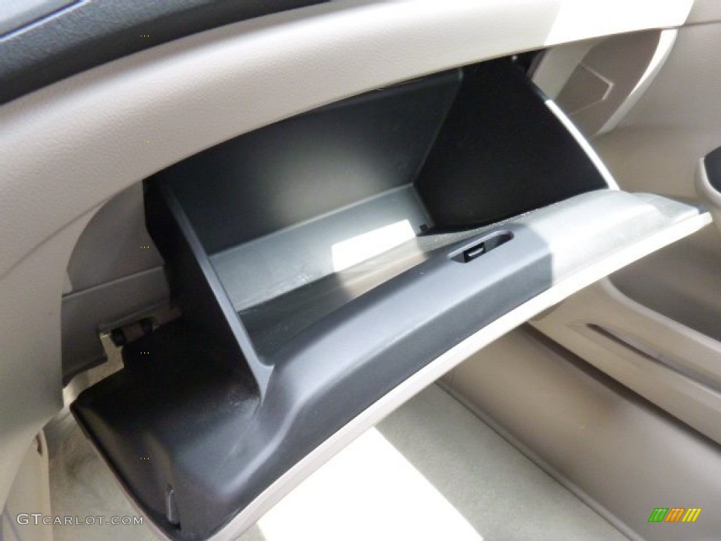 2012 Civic LX Sedan - Rallye Red / Beige photo #23