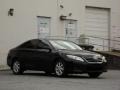 Black - Camry LE Photo No. 3