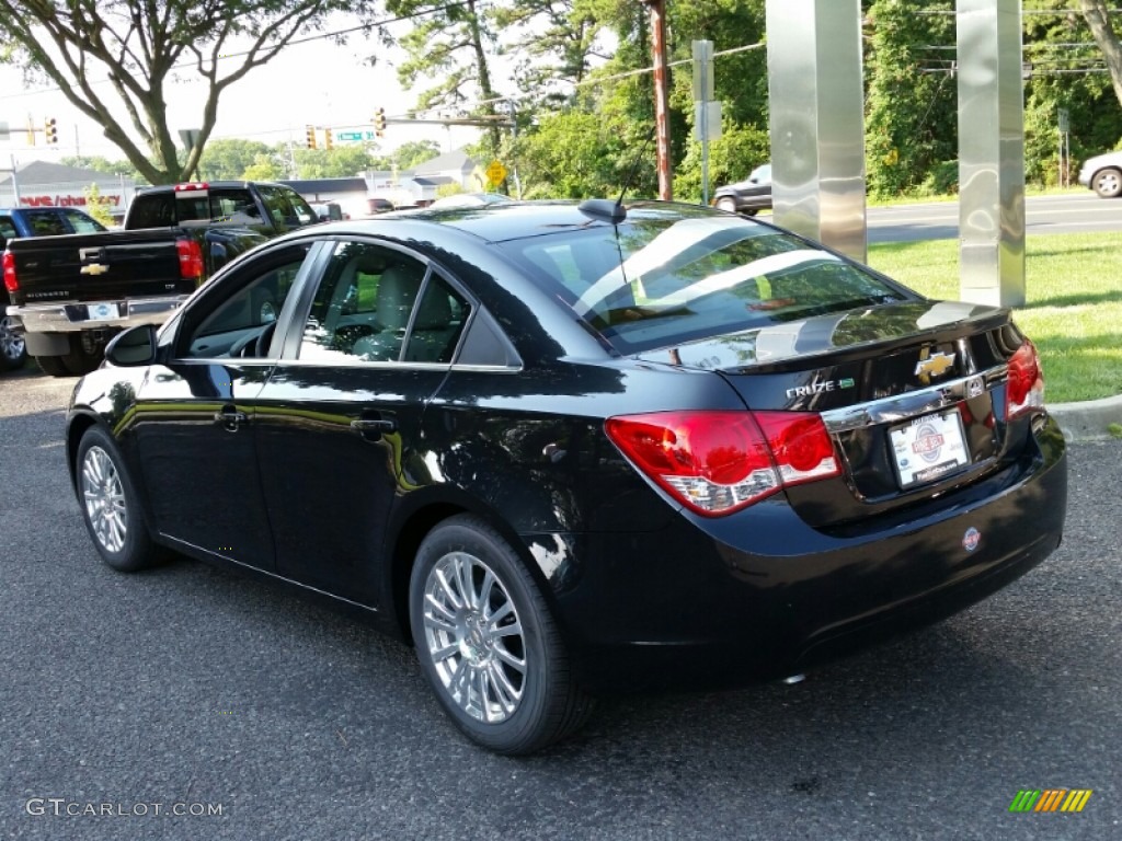 2016 Cruze Limited ECO - Black Granite Metallic / Medium Titanium photo #6