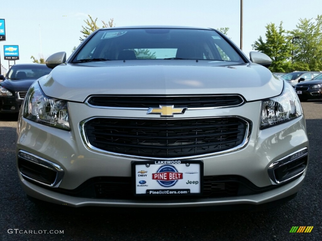 2016 Cruze Limited LT - Champagne Silver Metallic / Jet Black photo #2