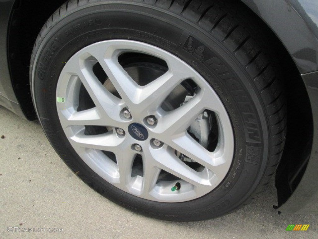 2016 Fusion SE - Magnetic Metallic / Charcoal Black photo #3