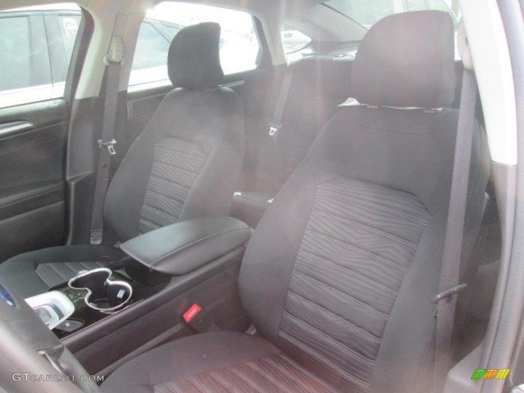 2016 Fusion SE - Magnetic Metallic / Charcoal Black photo #20